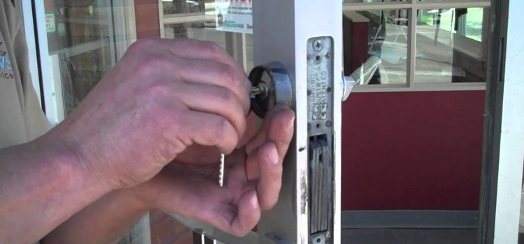 commercial door lock repair Marina del Rey