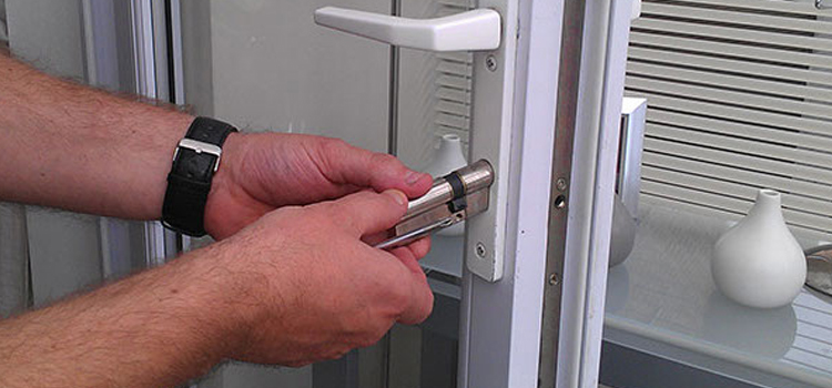 Commercial Door Lock Repair in Marina del Rey